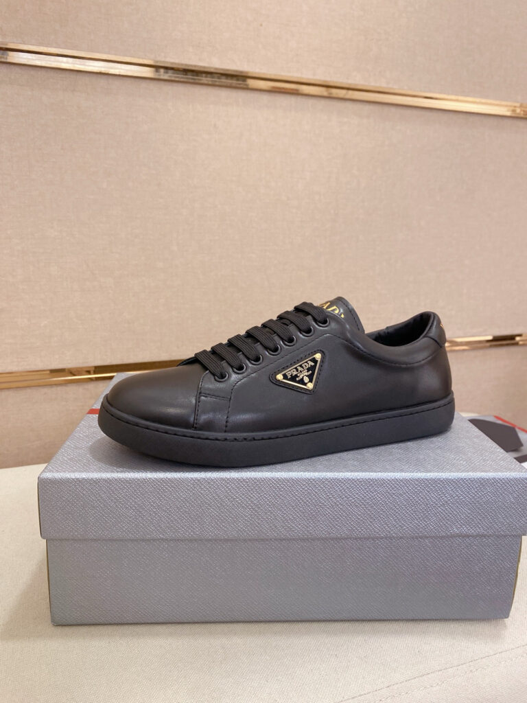 プラダ メンズ Lane Deerskin ローカット スニーカー