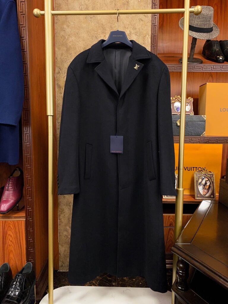 ルイ・ヴィトン「Louis Vuitton」オータムウィンター ミッドニーレングスコート
