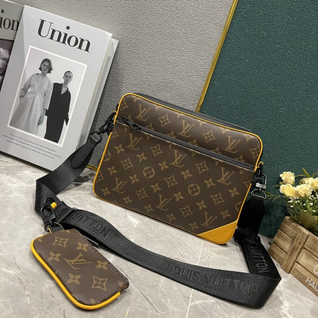 ルイ・ヴィトン「Louis Vuitton」新作 Trio メッセンジャーバッグ