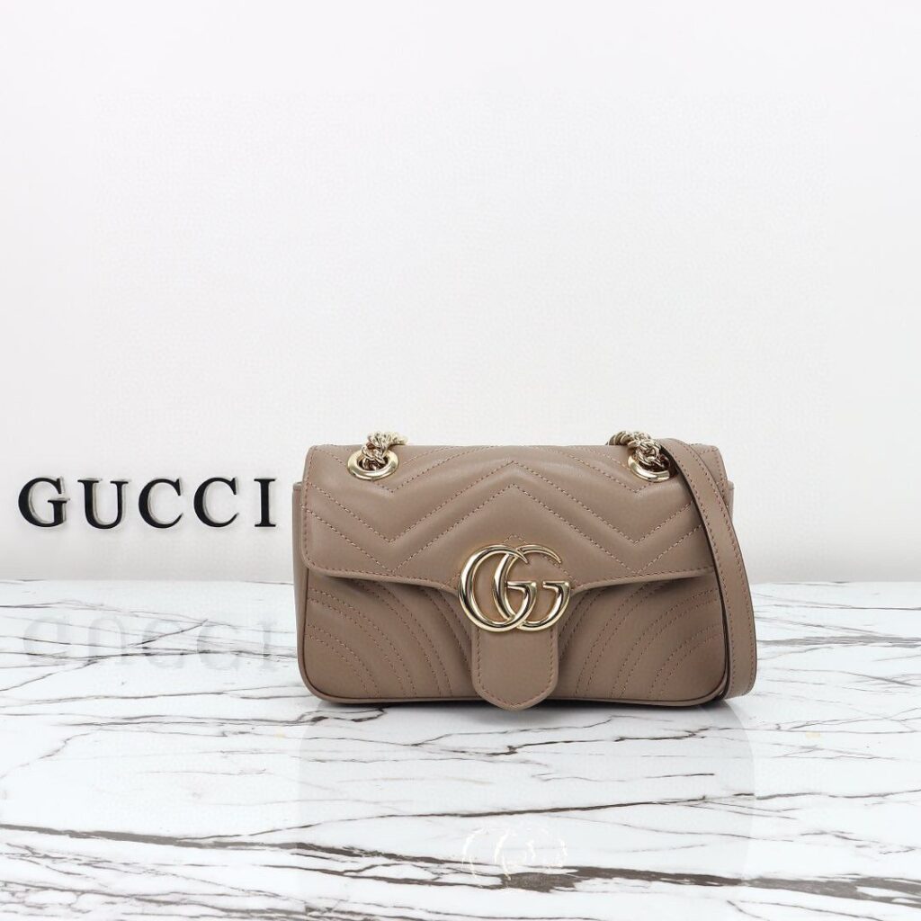 グッチ〔GGマーモント〕ミニ/スモール ショルダーバッグ「GG Marmont Bag」