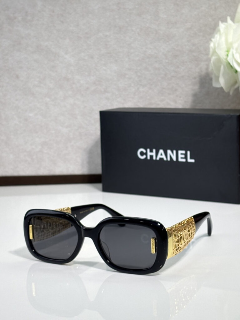 【新作到着】Chanel ハイセンスデザインサングラス「遮光レンズ搭載」
