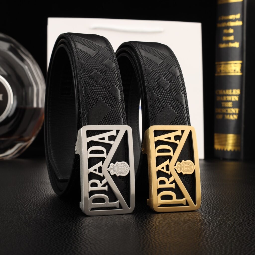 【高級品倉庫到着】Prada イタリアンビジネスベルト 2 点セット「全長約 100cm」