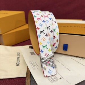 【新商品入荷】Louis Vuitton クラシックハイクオリティベルト「全長約 100cm」