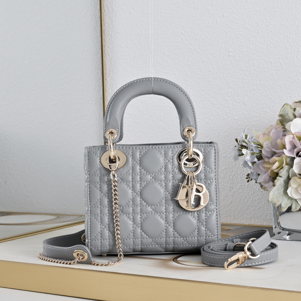 【人気コレクション】レディ ディオール バッグ「Lady Dior Bag」