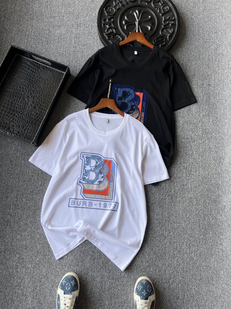 バーバリー Burberry ジャードシルク ドラゴンスケール Tシャツ
