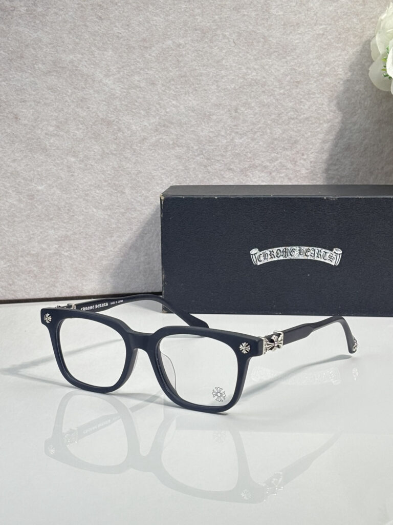 【希少新作】Chrome Hearts クロムハーツ ハードデザインサングラス「限定モデル」