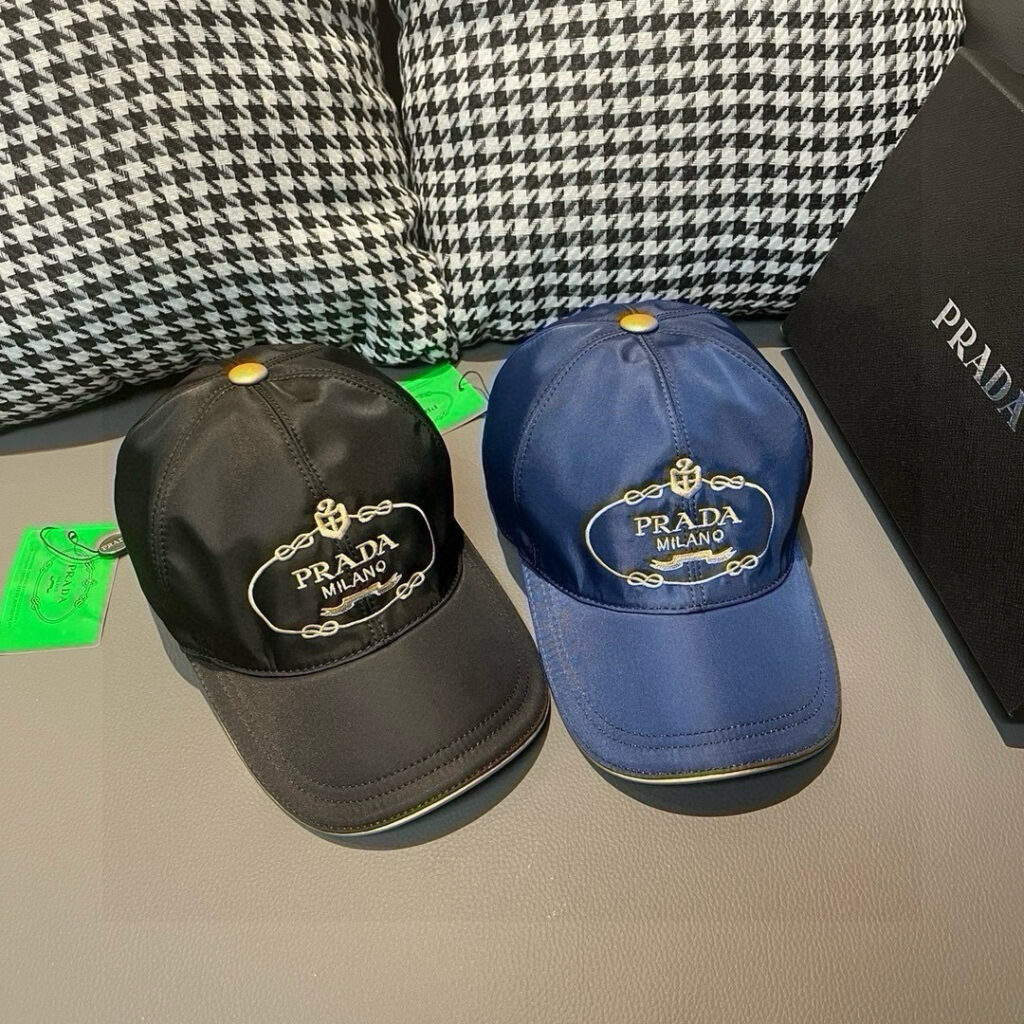 プラダ「Prada」 Re-Nylon Baseball Cap