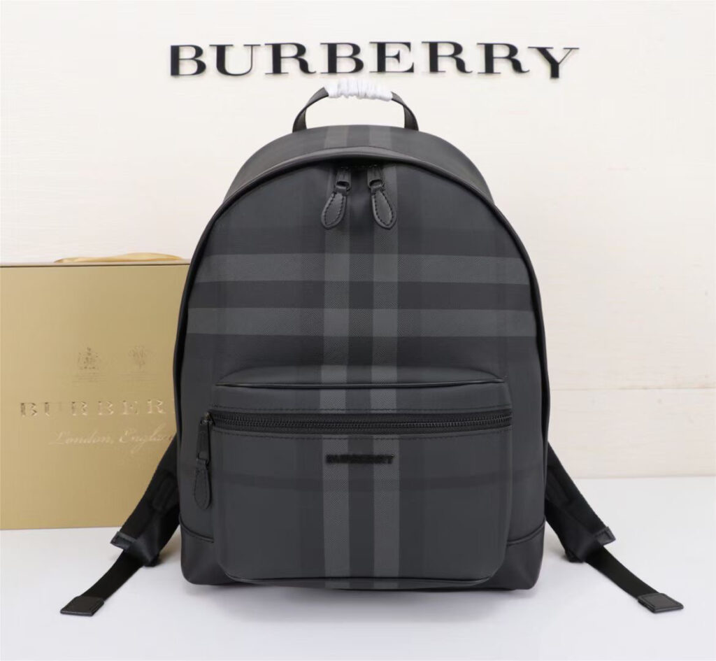 【日本未入荷】バーバリー Rocco リュックサック