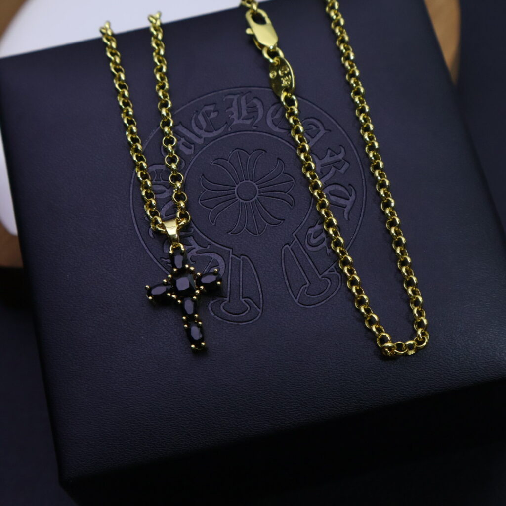 クロムハーツ「Chrome Hearts」チャームペンダント 2026