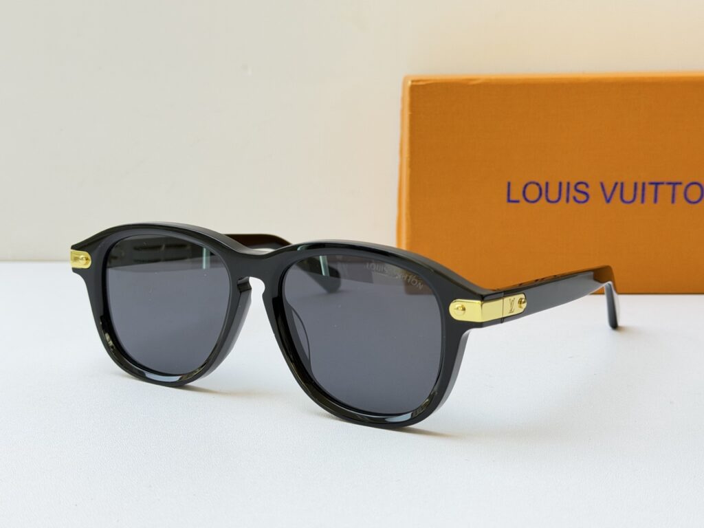【新商品入荷】Louis Vuitton クラシックブランドサングラス「日常兼用アイウェア」