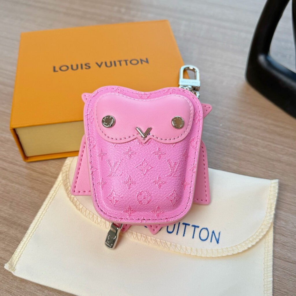 ルイ・ヴィトン バッグチャーム・LV オウル