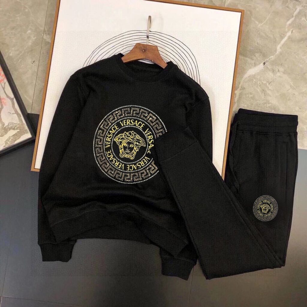 ヴェルサーチ「Versace」秋冬 メンズ カジュアルスポーツセット