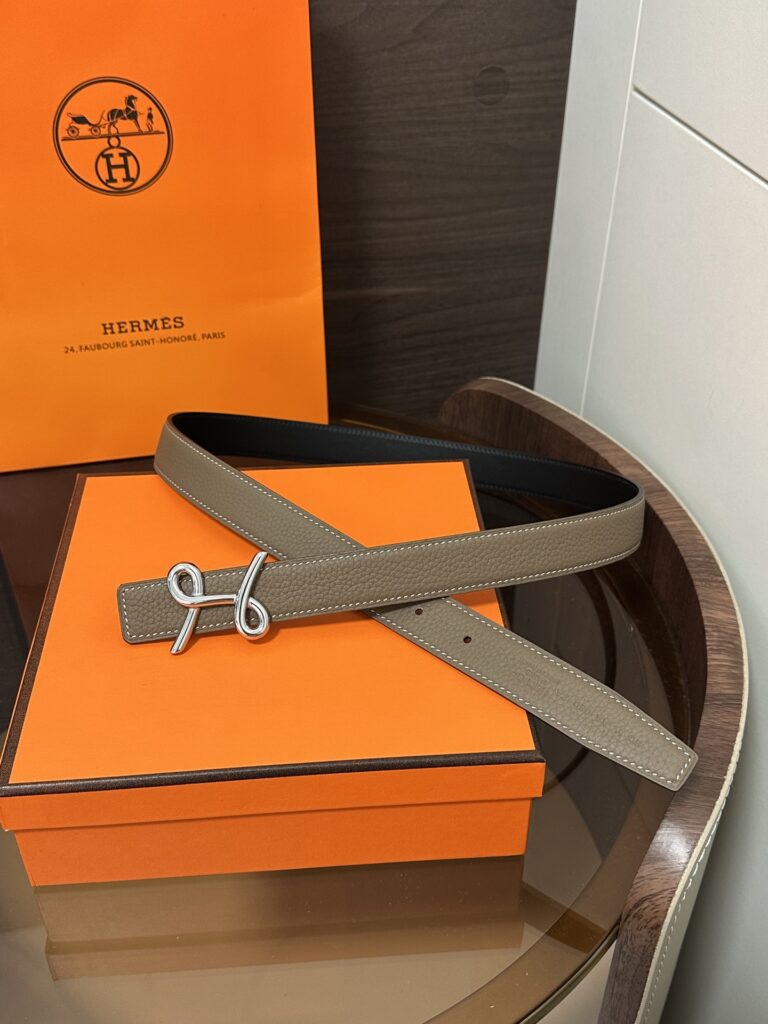 【限定入荷】Hermès フレンチ紳士ベルト「全長約 100cm」