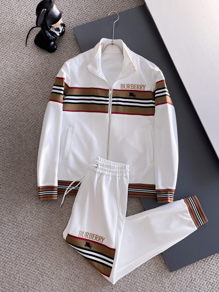 バーバリー「Burberry」秋冬 メンズ カジュアルスポーツセット