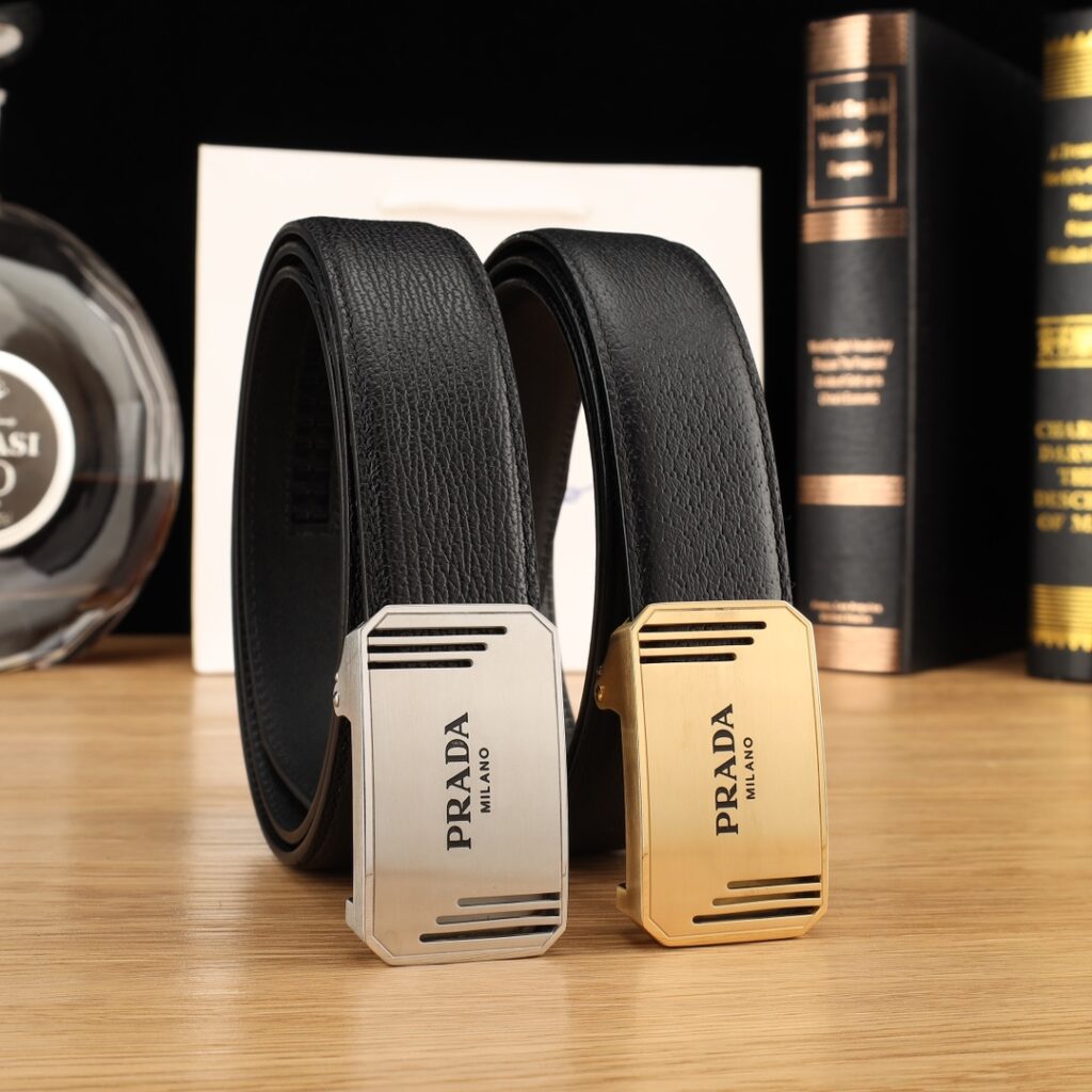 【高級品倉庫到着】Prada イタリアンビジネスベルト 2 点セット「全長約 100cm」