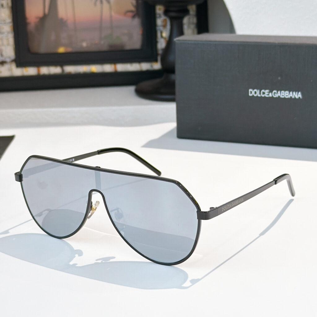 【希少入荷】D&G ドルチェアンドガッバーナ トレンドサングラス「カジュアル通勤用」
