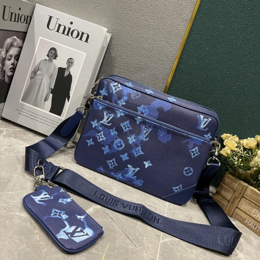 ルイ・ヴィトン「Louis Vuitton」新作 Trio メッセンジャーバッグ