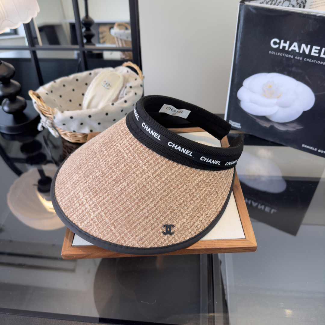シャネル「Chanel」バイザーキャップ