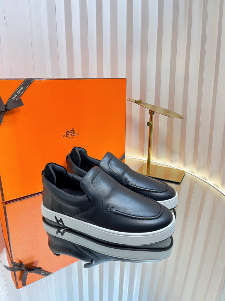 エルメス キディ スリッポンスニーカー「Kiddy slip-on sneaker」