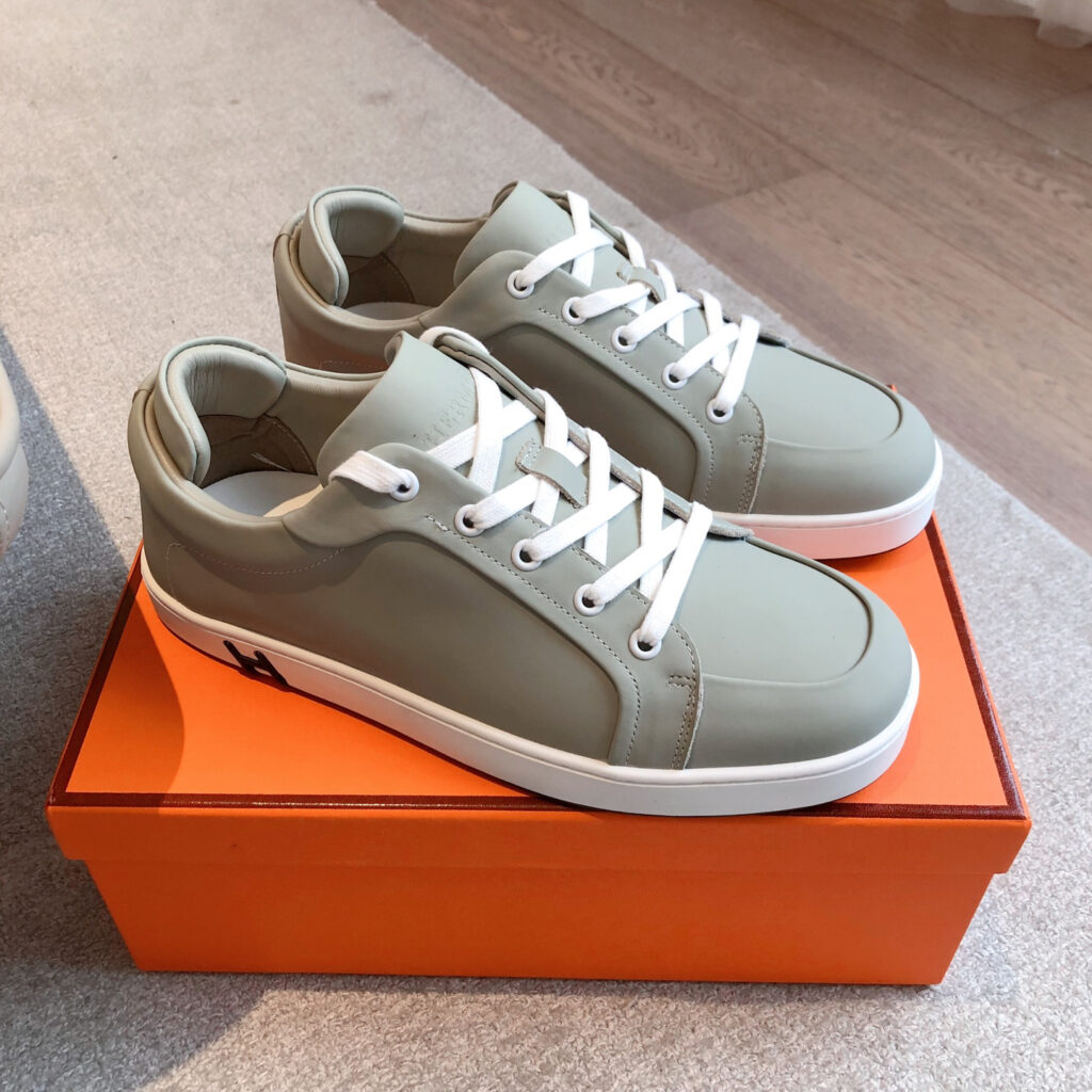エルメス キッドシリーズ カジュアルスニーカー「Kid sneaker」