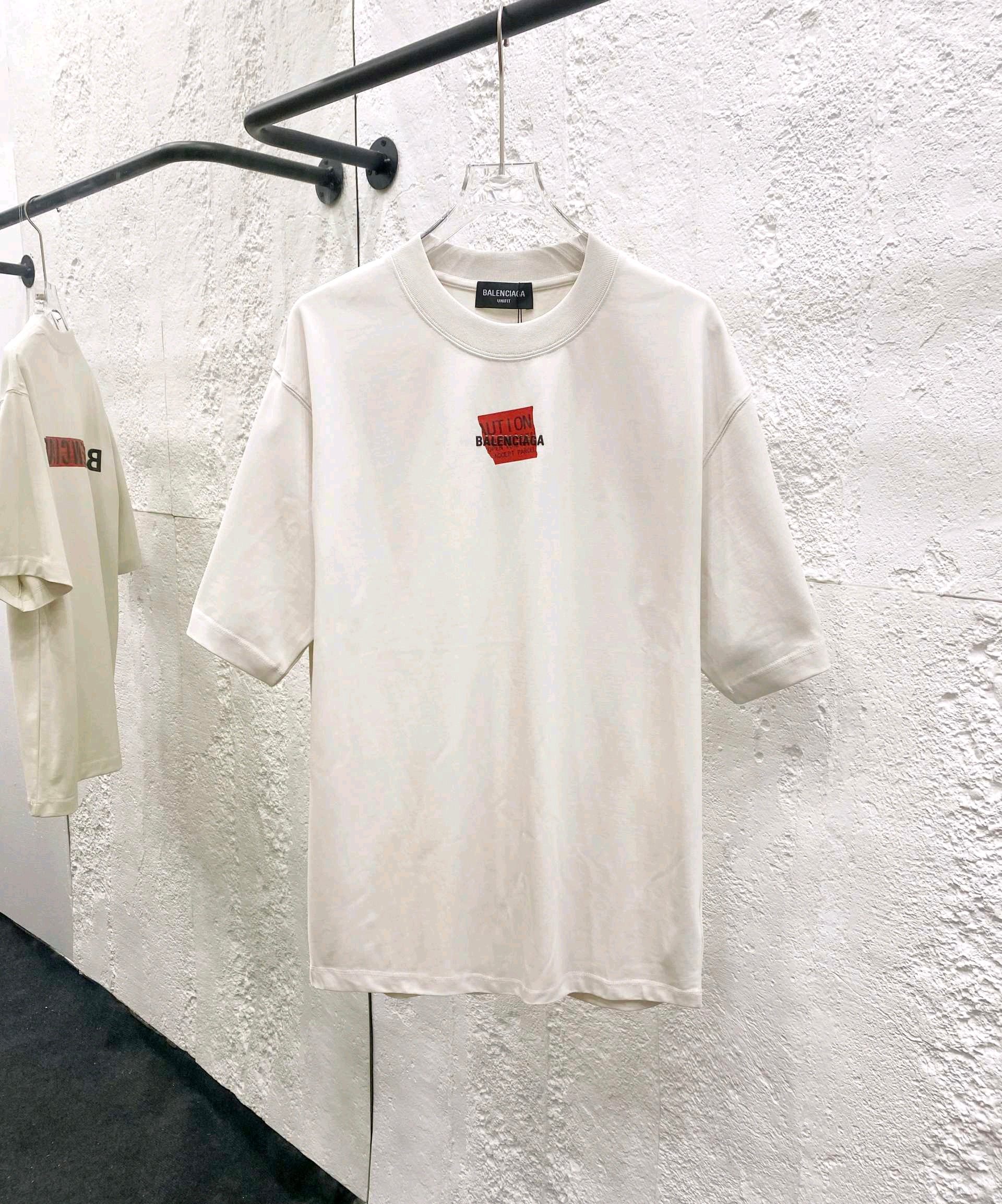 バレンシアガ「Balenciaga」ハイネックプレミアムコットン半袖Tシャツ