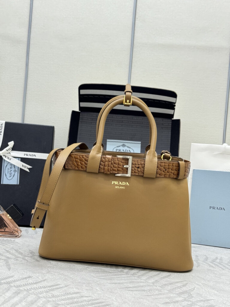 プラダ「Prada」ダブルバッグ ショッピングトート