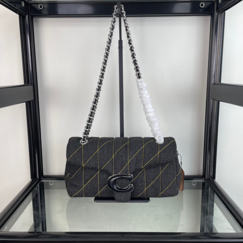 コーチ「Coach」Tabby 20 菱格纹绗缝 デニム チェーンショルダーバッグ