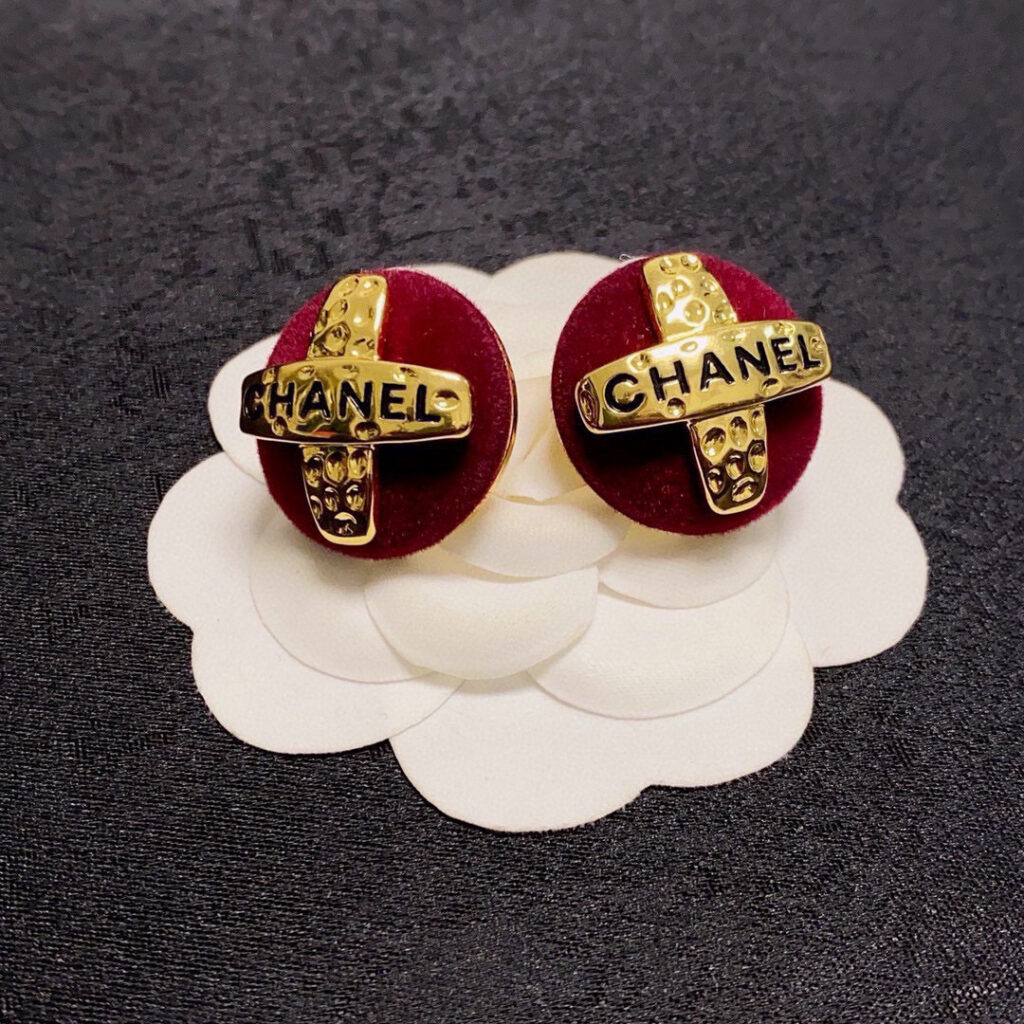 シャネル「Chanel」ヴィンテージ ダブルC フラッフィー ピアス