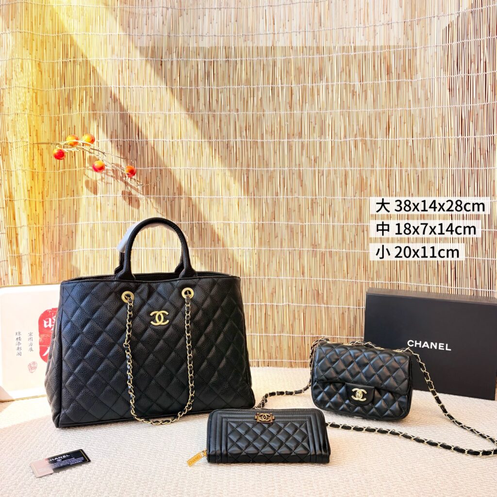 【ゴールド金具】シャネル キャビアスキン GST+CF + 長財布 3 点セット