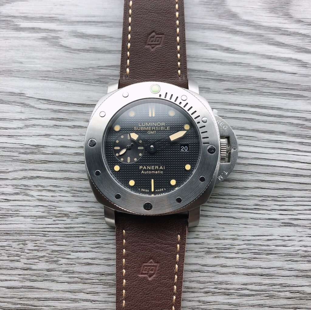 パネライ［Panerai］SUBMERSIBLE Submersible オートマティック メカニカル ウォッチ48MM