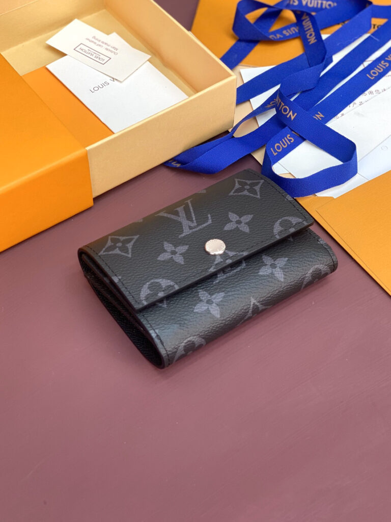 ルイ・ヴィトン「Louis Vuitton」ヴィクター･ウォレット