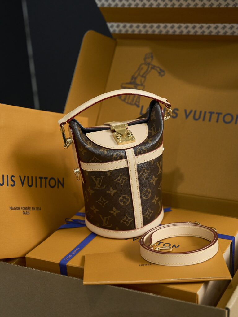 ルイ・ヴィトン「Louis Vuitton」ダッフルバッグ