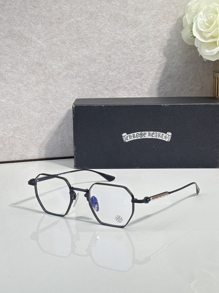 【希少新作】Chrome Hearts クロムハーツ ハードデザインサングラス「限定モデル」