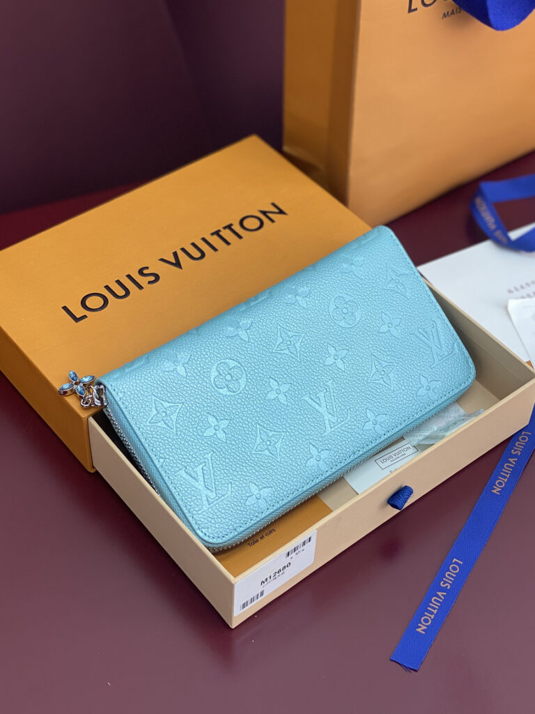 ルイ・ヴィトン「LV SKI」ジッピー･ウォレット