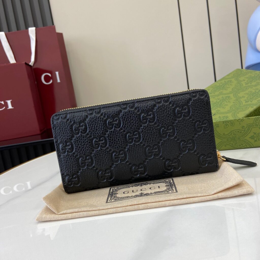 グッチ「Gucci」 〔オフィディア〕GG コンチネンタルウォレット