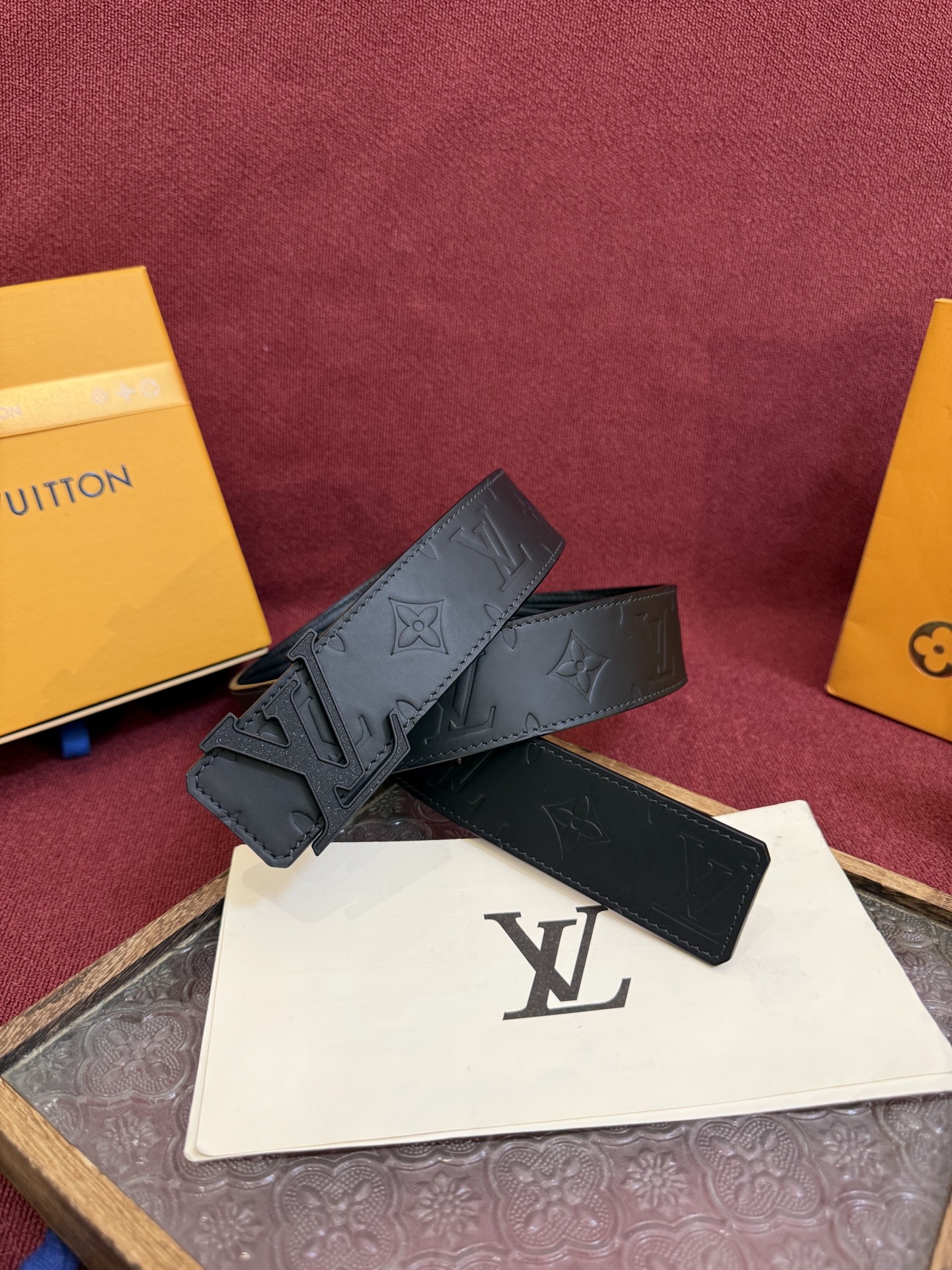 【日本未入荷】ルイヴィトン LV Dimension 両面使いベルト 40mm(全長約 100cm)
