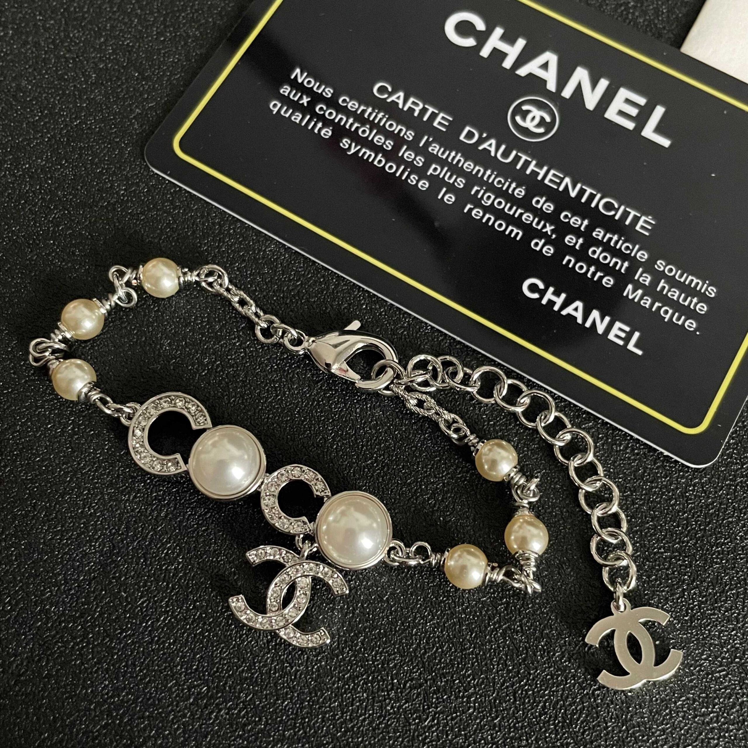 シャネル「Chanel」パール&COCOロゴブレスレット ブレスレット