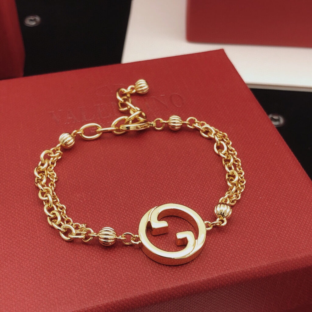 グッチ「Gucci」ダブルレイヤー チェーン ブレスレット