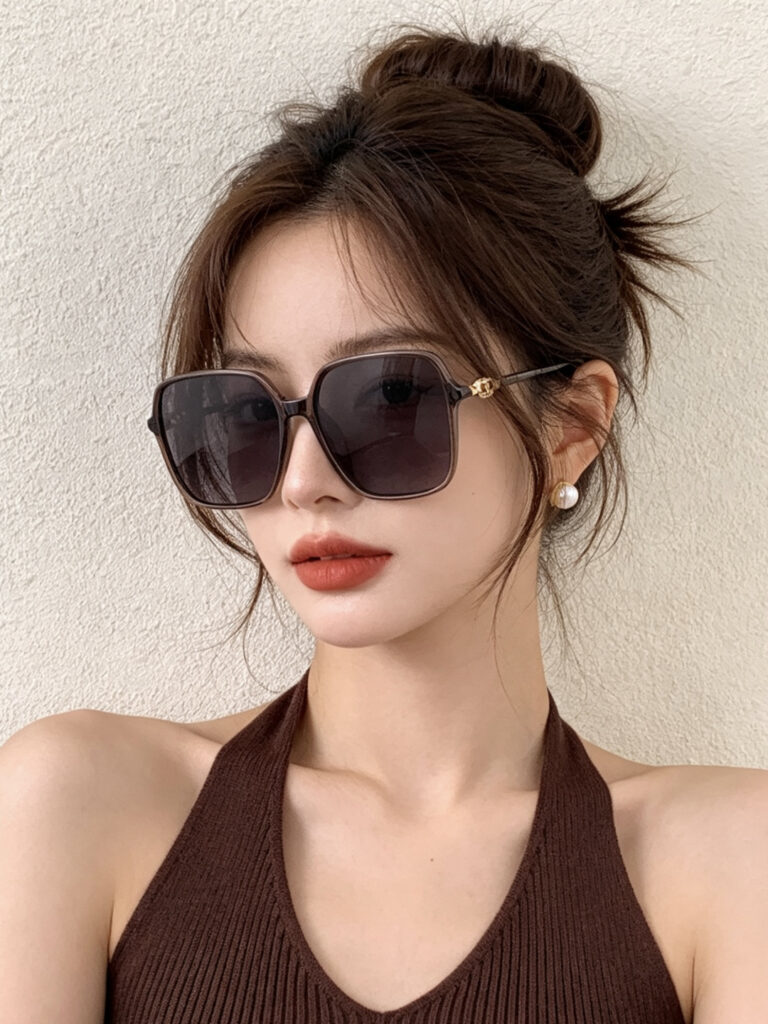 【注目新入荷】Dior フランス仕立てサングラス「ドライブ最適」