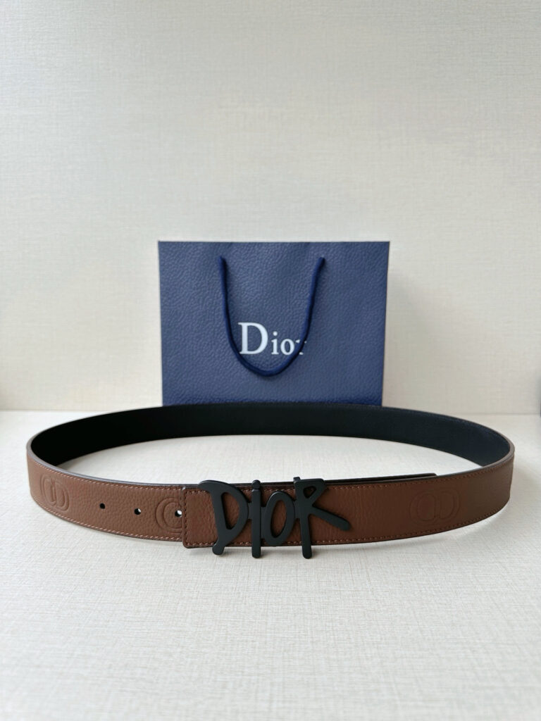 【注目新作】Dior ビジネスカジュアルベルト「全長約 100cm」