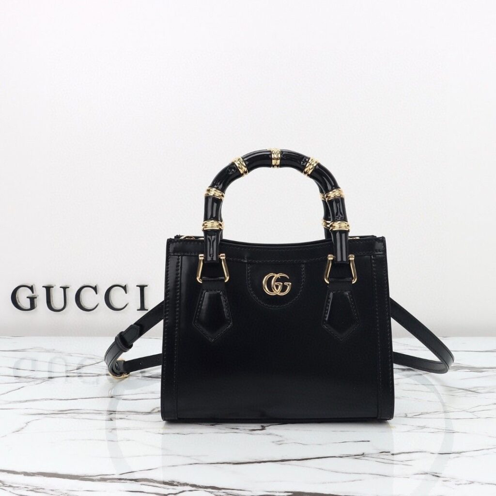グッチ〔ダイアナ〕スモール トートバッグ「Diana Bag」