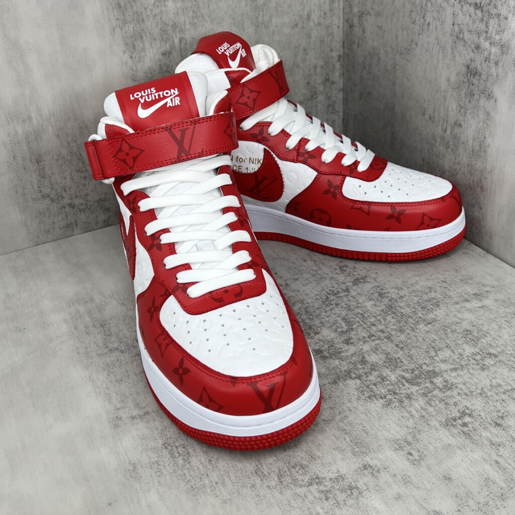 ルイ・ヴィトン × ナイキ Air Force 1 Mid コラボ限定 ミッドカットトレンドスニーカー「LV Nike」