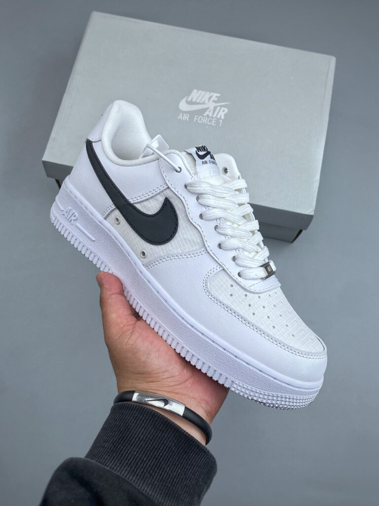 ナイキ エア フォース 1 トレンドスニーカー「Nike Air Force 1」
