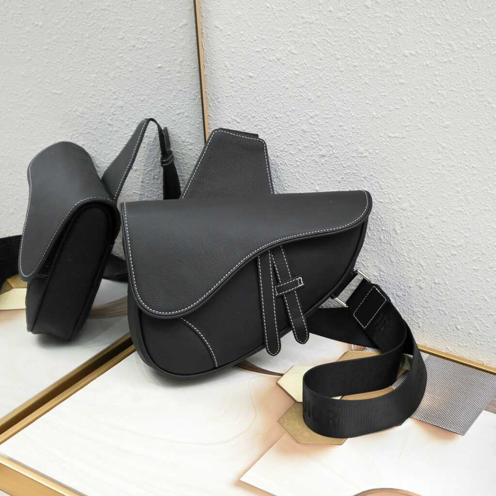 【大人気逸品】 ディオール サドルバッグ「saddle」