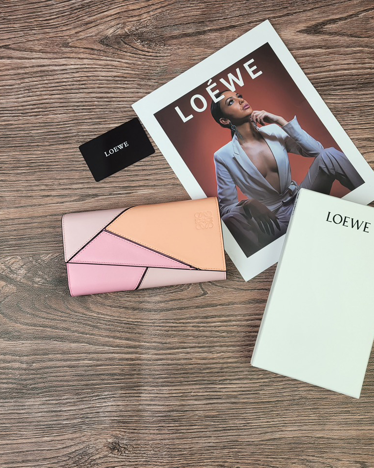 ロエベ「LOEWE」アナグラム コンティネンタル ウォレット 5色