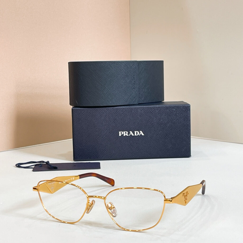 【厳選在庫】Prada ビジネス兼用高級サングラス「全天候遮光」