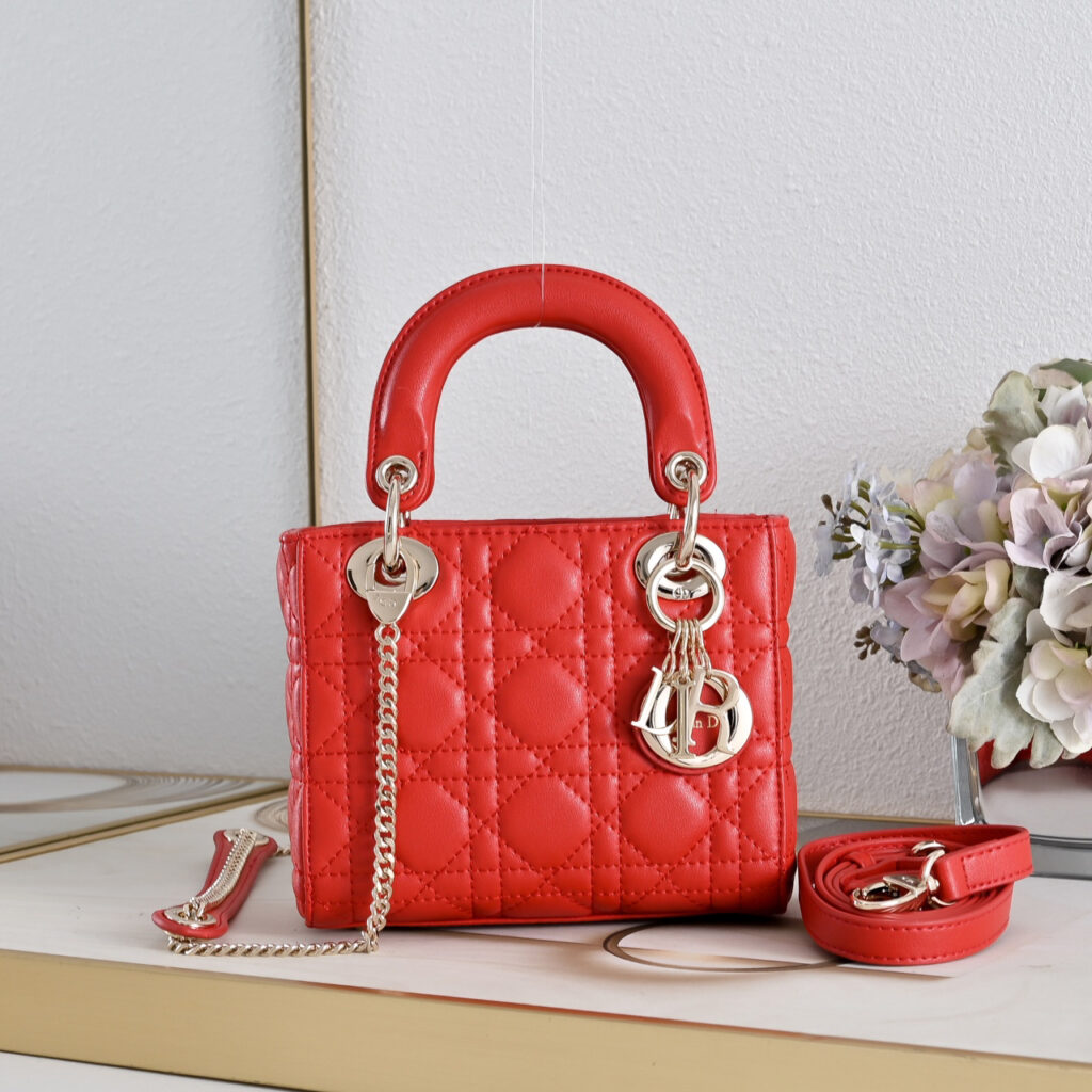 【人気コレクション】レディ ディオール バッグ「Lady Dior Bag」