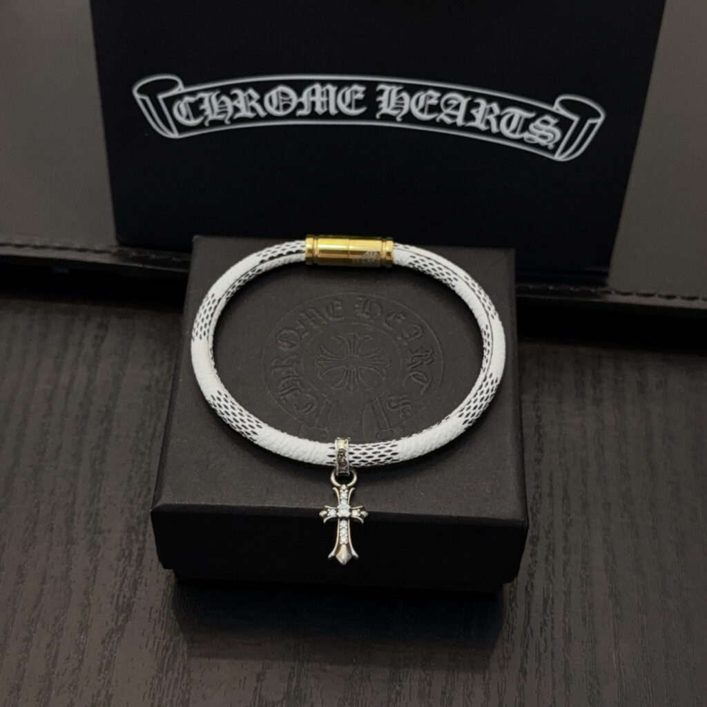 クロムハーツ「Chrome Hearts」ブレスレット - ヴィンテージ＆ロックテイスト ペア用
