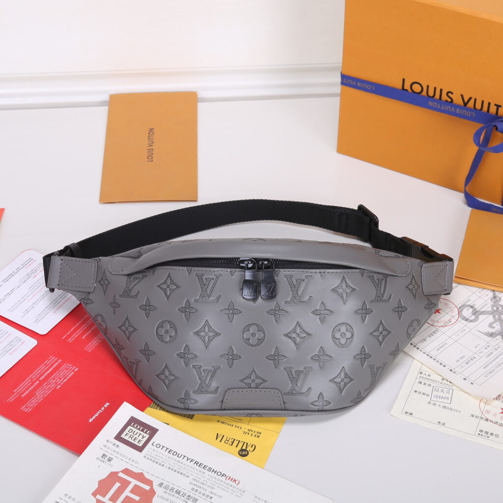 ルイ・ヴィトン「Louis Vuitton」ディスカバリー・バムバッグ PM