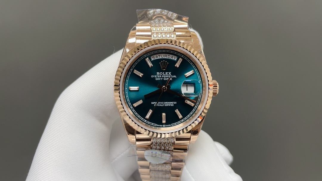 ロレックス「Rolex」 週間ジャーナル型36 mmダブルカレンダースチールベルト腕時計